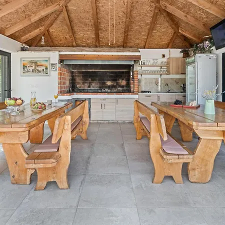 Lugareva With 52 Sqm Private Pool, 4 Bedrooms, 4 Bathrooms, Summer Kitchen, Traditional Environment, Playground Villa Makarska